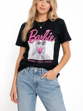 Bubblegum Barbie Icon T-Shirt | Size Small | NWOT 💕